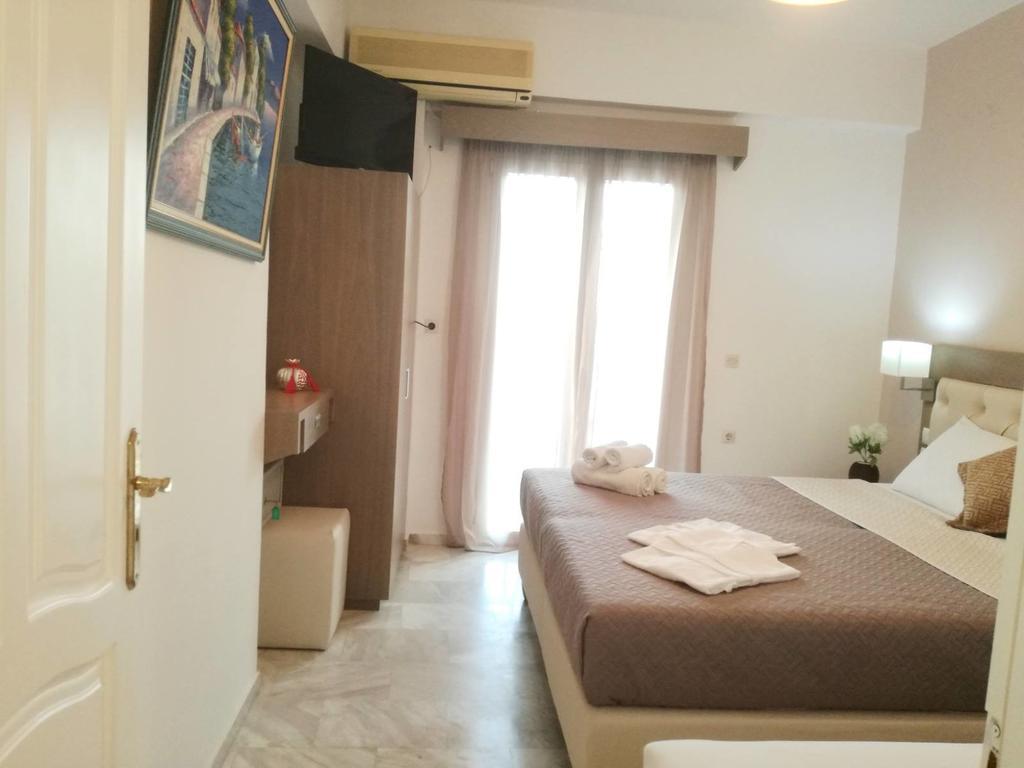 Kanali Studios Apartment